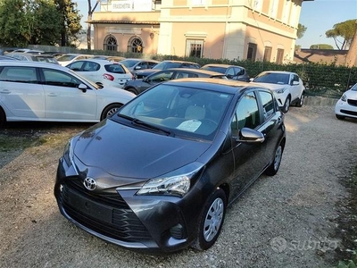 TOYOTA Yaris 1.0 Active CARPLAY,TELEC.,CRUISE,CL