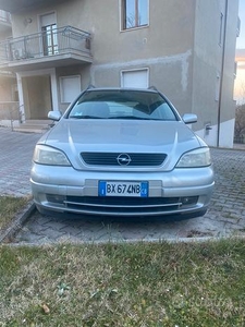 Vendo Opel astra sw 2002/2003