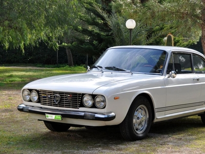 Lancia Flavia 2.4