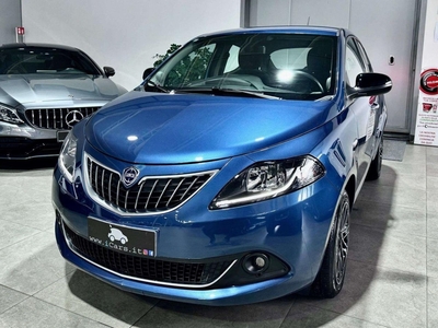 Lancia Ypsilon 1.0 FireFly