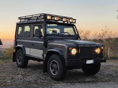 Land Rover Defender 90 2.5 Td5