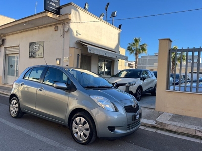 Toyota Yaris 1.0