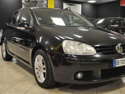 VOLKSWAGEN Golf 1.6 16V FSI **AUTO NAZIONALE**KM CERTIFICATI** Benzina