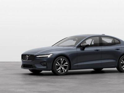 VOLVO S60 Mild Hybrid B5 AWD Automatico Ultimate Dark Elettrica/Benzina