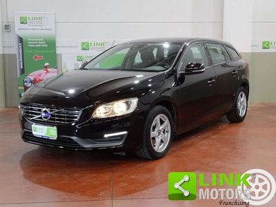 VOLVO V60 D2 1.6 Kinetic PRENOTATA Usata