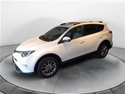 Toyota Rav4 D-4D 2WD Lounge del 2016 usata a Favara