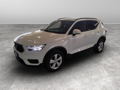 VOLVO XC40 (2017--->) XC40 D3 Momentum