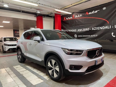 Volvo XC40 T2