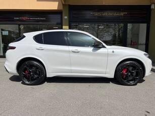 Alfa romeo Stelvio 2.9 Bi-Turbo V6 510 CV