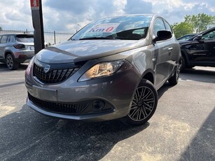 Lancia Ypsilon 1.0 FireFly