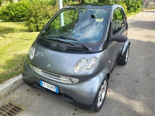 smart Fortwo 700 coupé pure (45 kW) usato