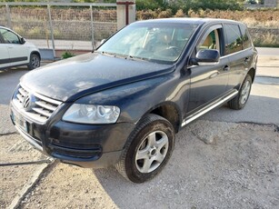 Volkswagen Touareg V6 TDI DPF tiptronic usato