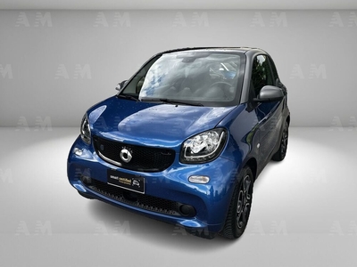 smart fortwo EQ Passion Nightsky del 2020 usata a Sesto Fiorentino