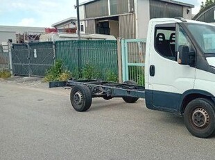 IVECO Daily 33S11 2.3 HPT a telaio Diesel