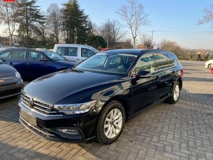 VOLKSWAGEN Passat Variant 2.0 TDI SCR EVO DSG Business Diesel