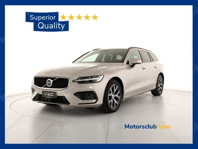 Volvo V60 B4 (d) automatico Core nuovo