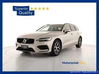 Volvo V60 B4 (d) automatico Core - Pronta Consegna Modena