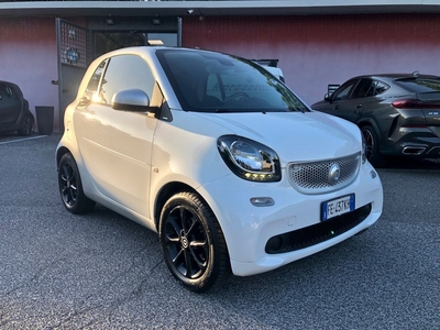 Smart ForTwo 70 1.0 Passion SOFT TOUCH PERMUTE NESSUN OBBLIGO DI FINANZIAMENTO GARANZIA