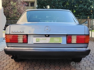 Usato 1986 Mercedes 300 1.3 LPG_Hybrid 188 CV (14.900 €)