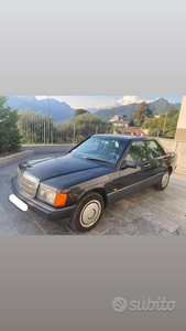 Usato 1989 Mercedes 190 2.5 Diesel 94 CV (5.500 €)