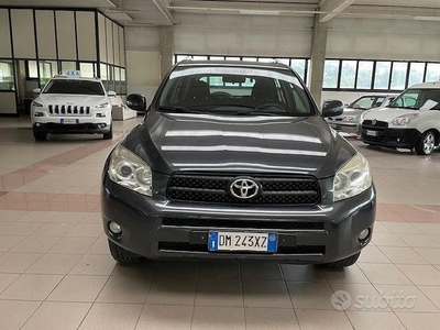 Usato 2008 Toyota RAV4 2.2 Diesel 136 CV (4.800 €)