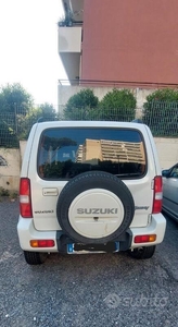 Usato 2010 Suzuki Jimny 1.3 Benzin 85 CV (12.000 €)