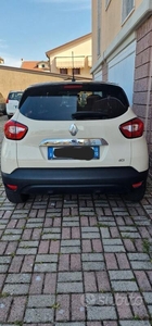 Usato 2014 Renault Captur 1.5 Diesel 90 CV (14.000 €)