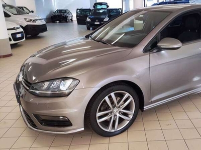 Usato 2016 VW Golf VII 2.0 Diesel 150 CV (18.900 €)