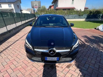 Usato 2018 Mercedes CLA180 Shooting Brake 1.6 Benzin 122 CV (21.000 €)