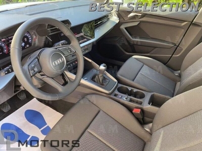 Usato 2023 Audi A3 Sportback 1.5 Benzin 150 CV (29.900 €)