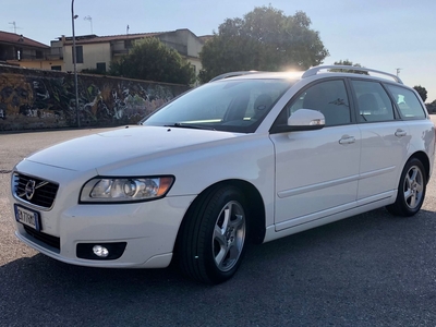 Volvo V50 D2