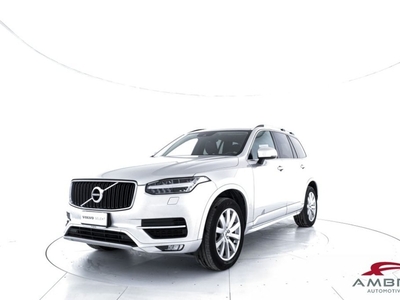 Volvo XC90 D5