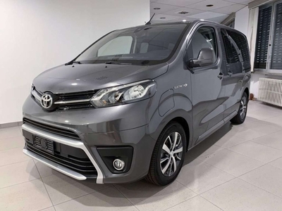 Toyota Proace Verso 50 kWh 100 kW
