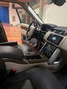 Usato 2018 Land Rover Range Rover 3.0 Diesel 249 CV (60.000 €)