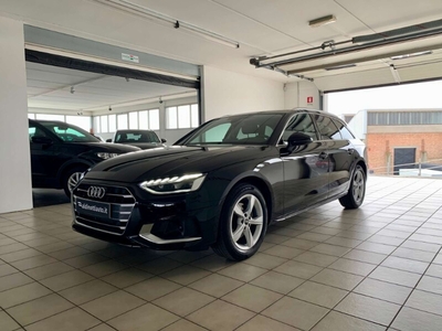 Audi A4 35 TDI Avant Business 120 kW