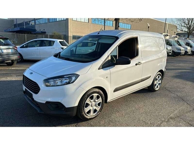 Ford Transit Courier S&S 55 kW