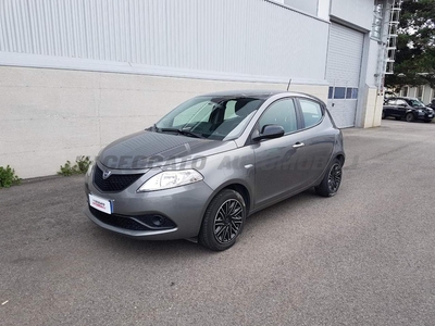 Lancia Ypsilon III 2015 1.2 Gold s and s 69cv my19