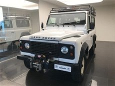 Land Rover Defender 90 2.2 TD4 Station Wagon N1 del 2012 usata a Cuneo