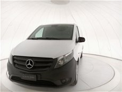 Mercedes-Benz Vito 1.7 110 CDI PC-SL Furgone Long del 2021 usata a Bari