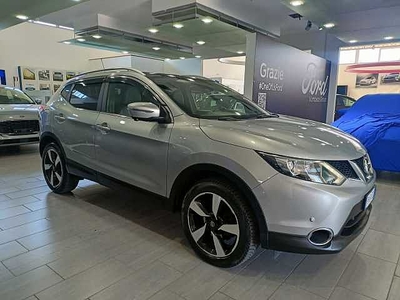 Nissan Qashqai 2ª serie 1.5 dCi N-Vision da Vumbaca Group .