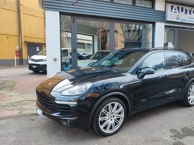 Porsche Cayenne 3.0 Diesel Platinum Edition CV 262