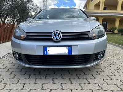 Volkswagen Golf VI 1.6 tdi Confortline Edition