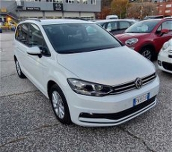 Volkswagen Touran 1.6 TDI 115 CV SCR DSG Comfortline BlueMotion Tech. del 2018 usata a Trento