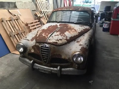 Usato 1959 Alfa Romeo 2000 2.0 Benzin 90 CV (19.000 €)