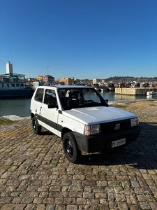 Usato 1991 Fiat Panda 4x4 1.0 Benzin 50 CV (3.990 €)