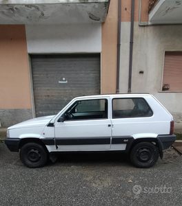 Usato 1992 Fiat Panda 4x4 1.0 Benzin 50 CV (3.200 €)