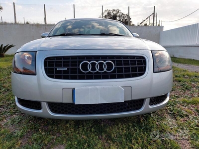 Usato 2003 Audi TT 1.8 Benzin 179 CV (10.800 €)