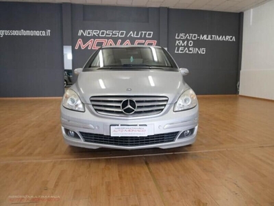 Usato 2006 Mercedes 180 2.0 Diesel 109 CV (4.499 €)