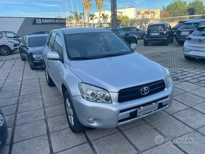 Usato 2007 Toyota RAV4 Diesel (5.000 €)