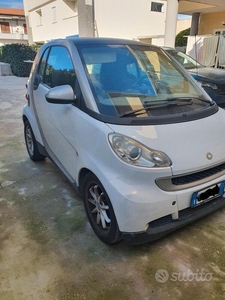 Usato 2010 Smart ForTwo Coupé 1.0 Benzin 71 CV (4.800 €)